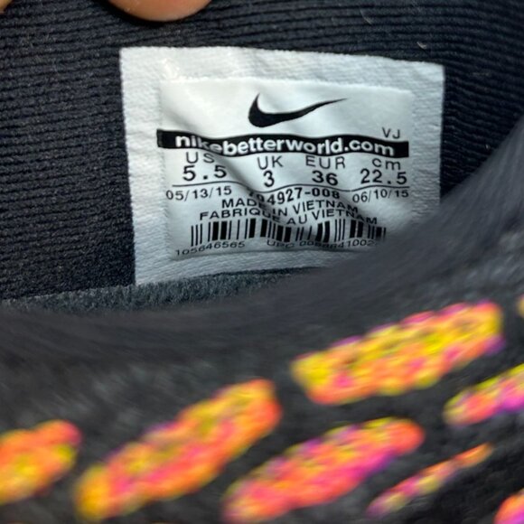 Nike Womens Roshe One Flyknit 'Floridian Mix' Size 5.5 - Picture 10 of 10